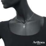 Multi-stone necklace with diamonds