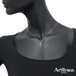 Multi-stone necklace with diamonds