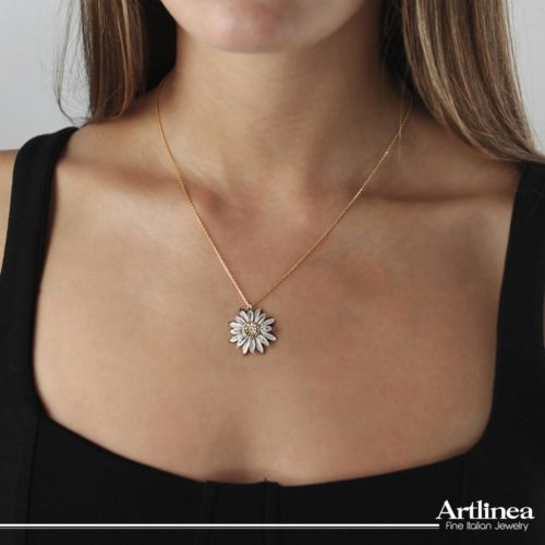 Flower necklace in 18 kt gold