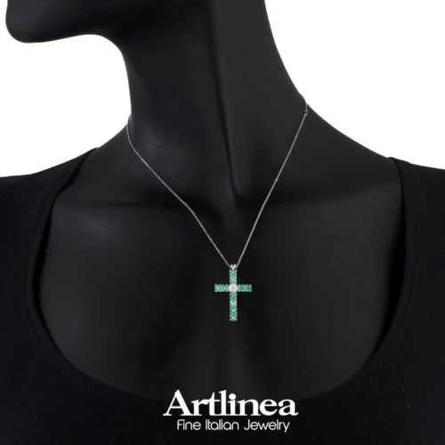 Cross necklace with diamonds and precious stones measuring 4.00mm
