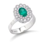 Gold ring with diamonds and emerald - AD528