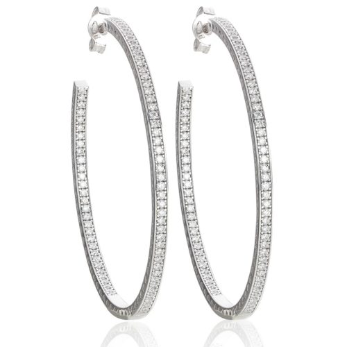 Circle earrings with diamonds