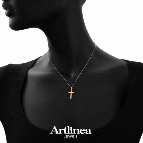 Cross necklace with Diamonds